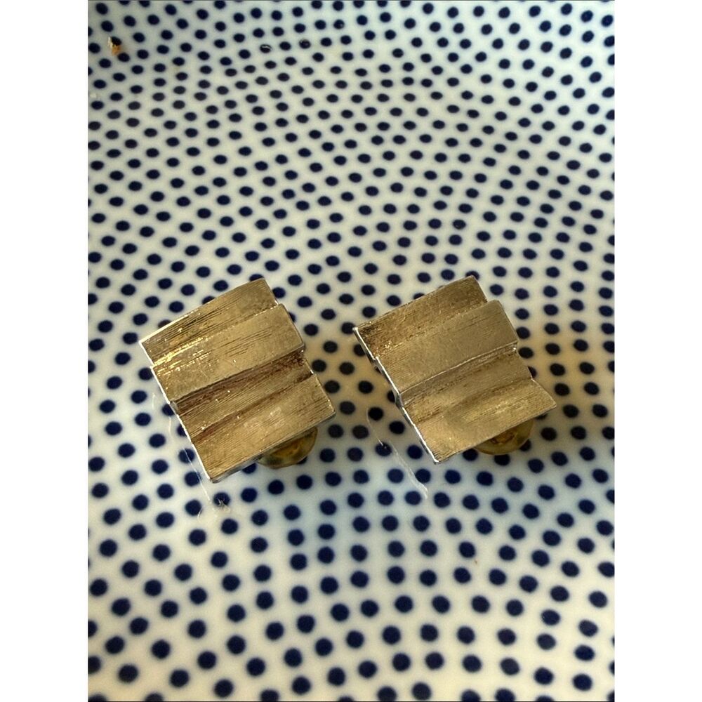 Vintage Cecile Jeanne clips